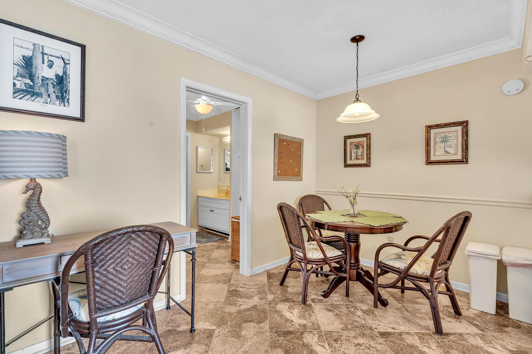 40 Southeast 13th Street, Unit A2 Boca Raton, FL 33432 - Photo 12 of 43 FPP00051