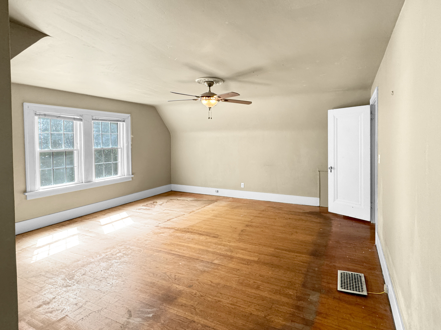 144 Country Club Road Chicago Heights, IL 60411 - Photo 20 of 32 Gallery Image 20
