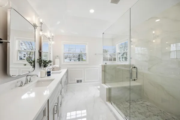 $1,500,000 | 409 South Bodin Street, Hinsdale, IL 60521