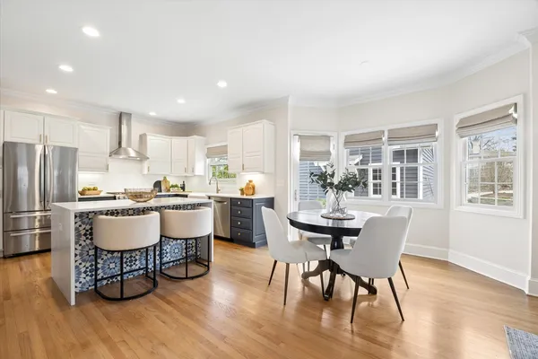 $1,500,000 | 409 South Bodin Street, Hinsdale, IL 60521