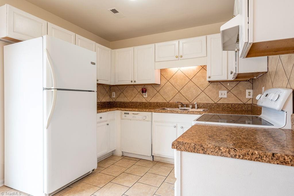1640 Quillmark Road Winston-Salem, NC 27127 - Photo 5 of 18 Gallery Image 5