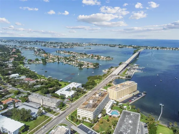 a view of building with yard