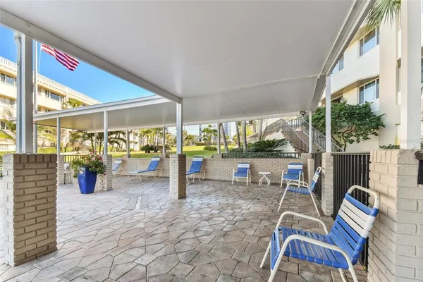 $300,000 | 100 Bluff View Drive, Unit 607A, Belleair Bluffs, FL 33770