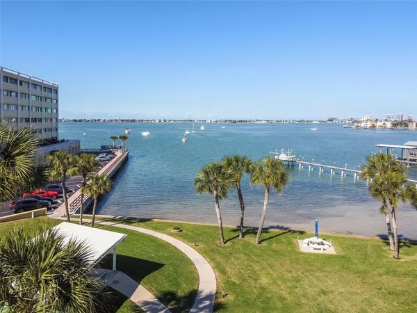 $300,000 | 100 Bluff View Drive, Unit 607A, Belleair Bluffs, FL 33770