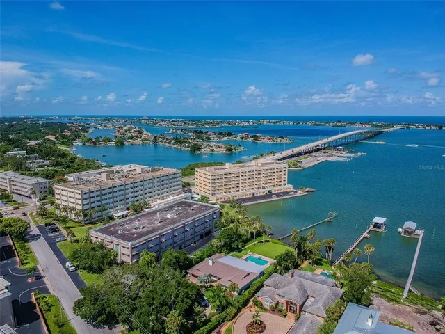 $320,000 | 100 Bluff View Drive, Unit 607A, Belleair Bluffs, FL 33770