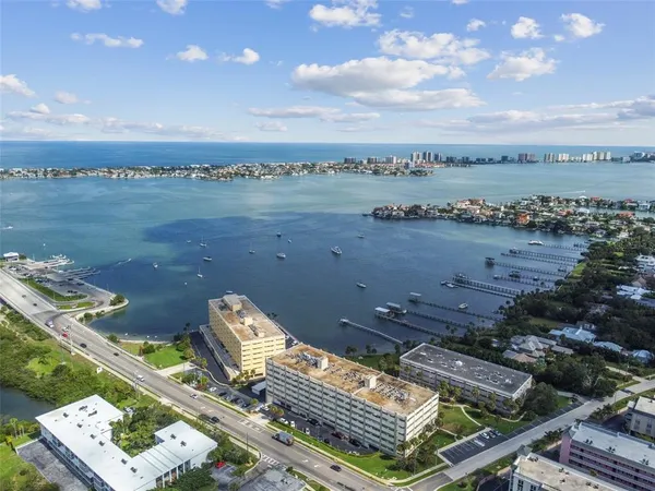 $300,000 | 100 Bluff View Drive, Unit 607A, Belleair Bluffs, FL 33770