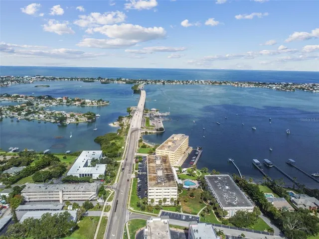 $320,000 | 100 Bluff View Drive, Unit 607A, Belleair Bluffs, FL 33770