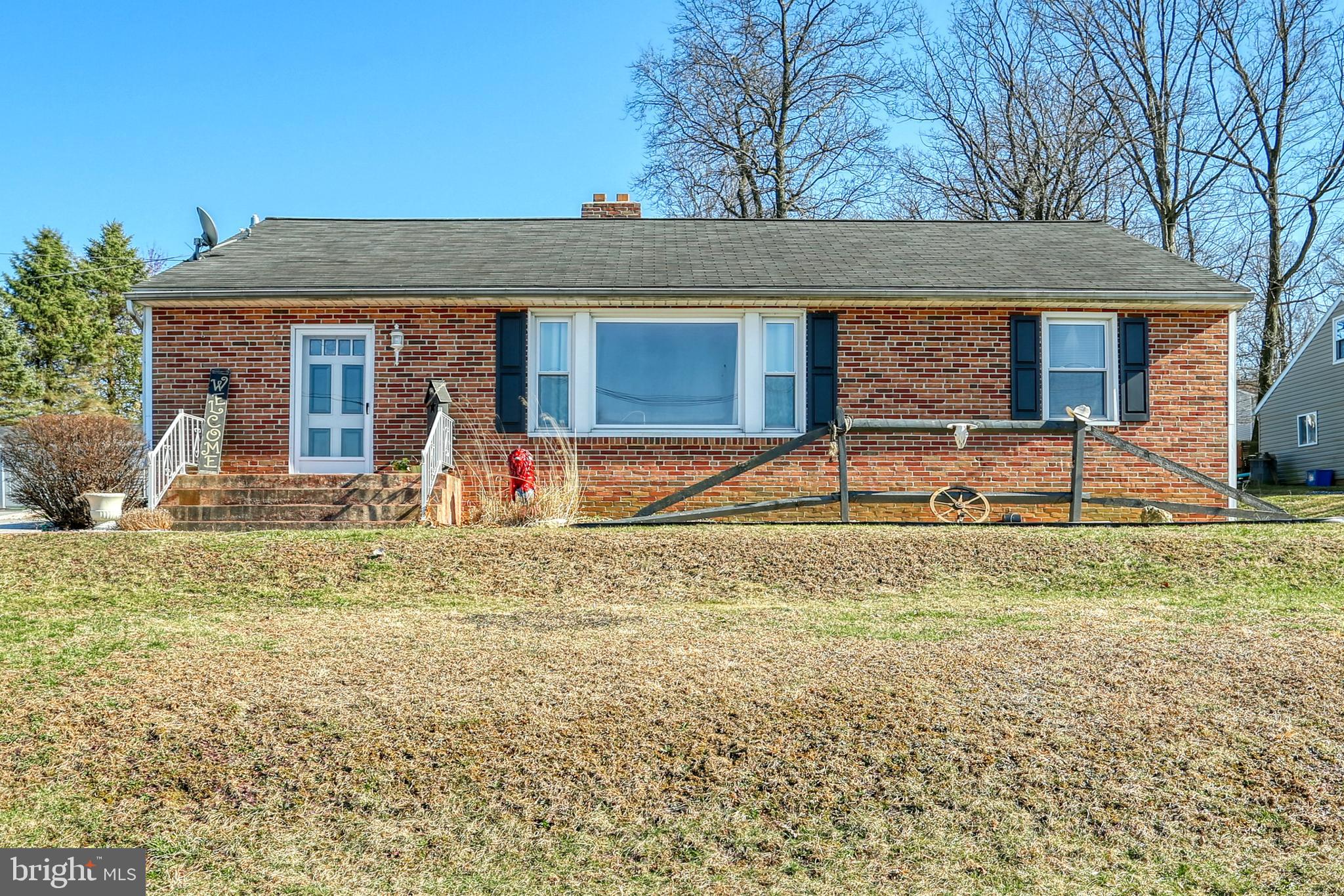 204 Winterstown Road Red Lion, PA 17356 - Photo 2 of 38 Brick-Front Rancher
