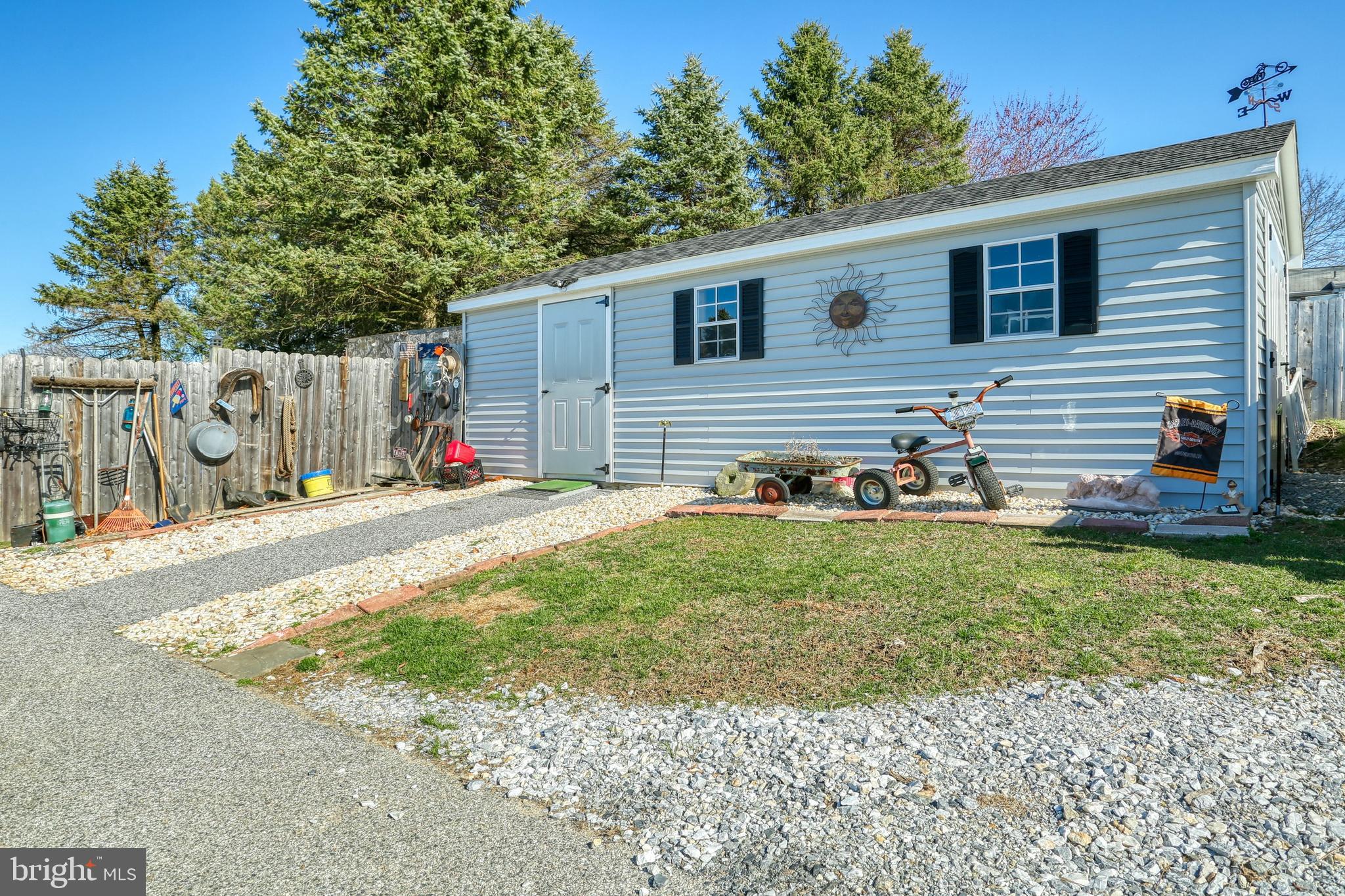 204 Winterstown Road Red Lion, PA 17356 - Photo 3 of 38 20x24 Workshop off of Driveway