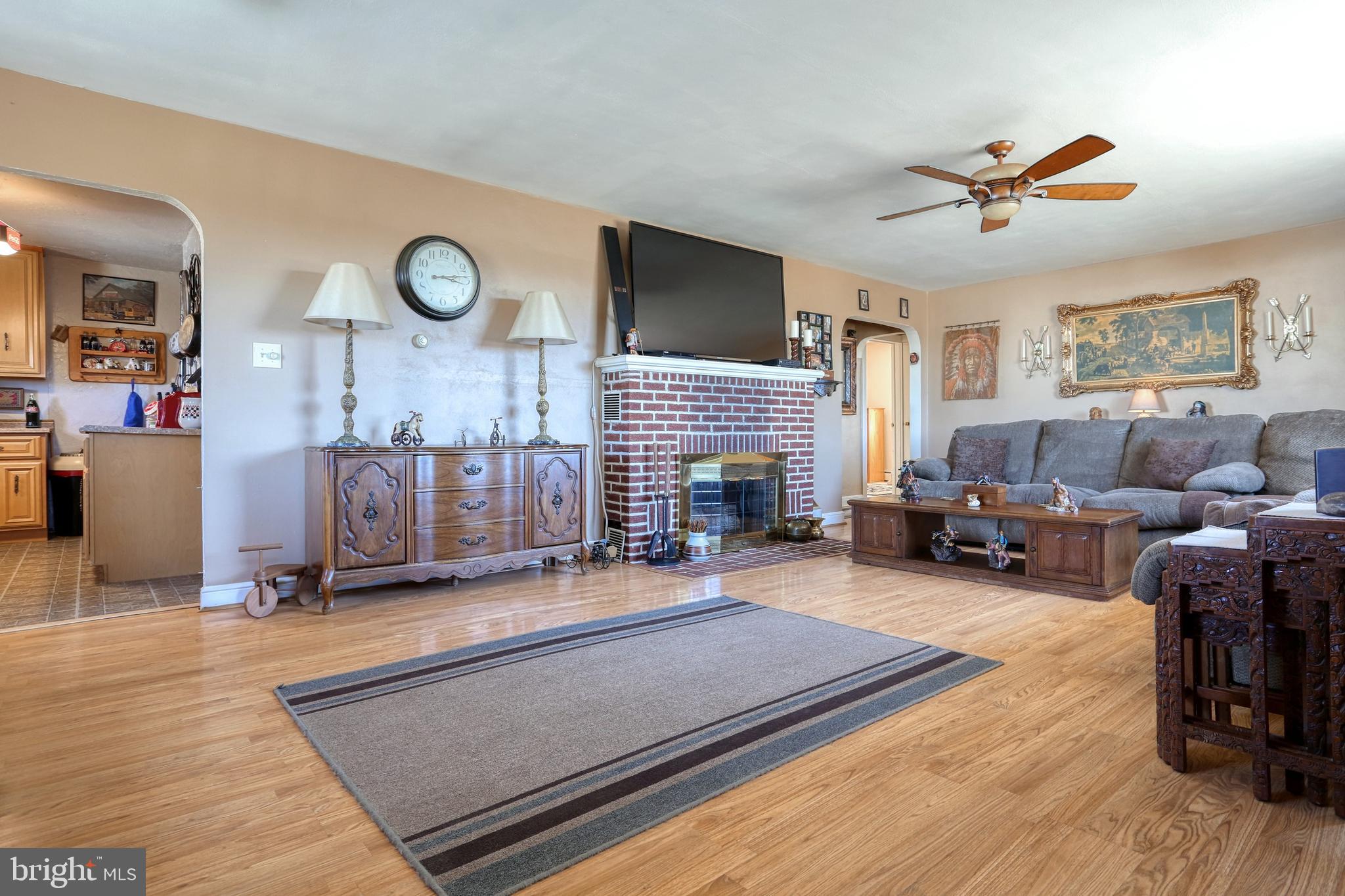 204 Winterstown Road Red Lion, PA 17356 - Photo 5 of 38 Open floor plan