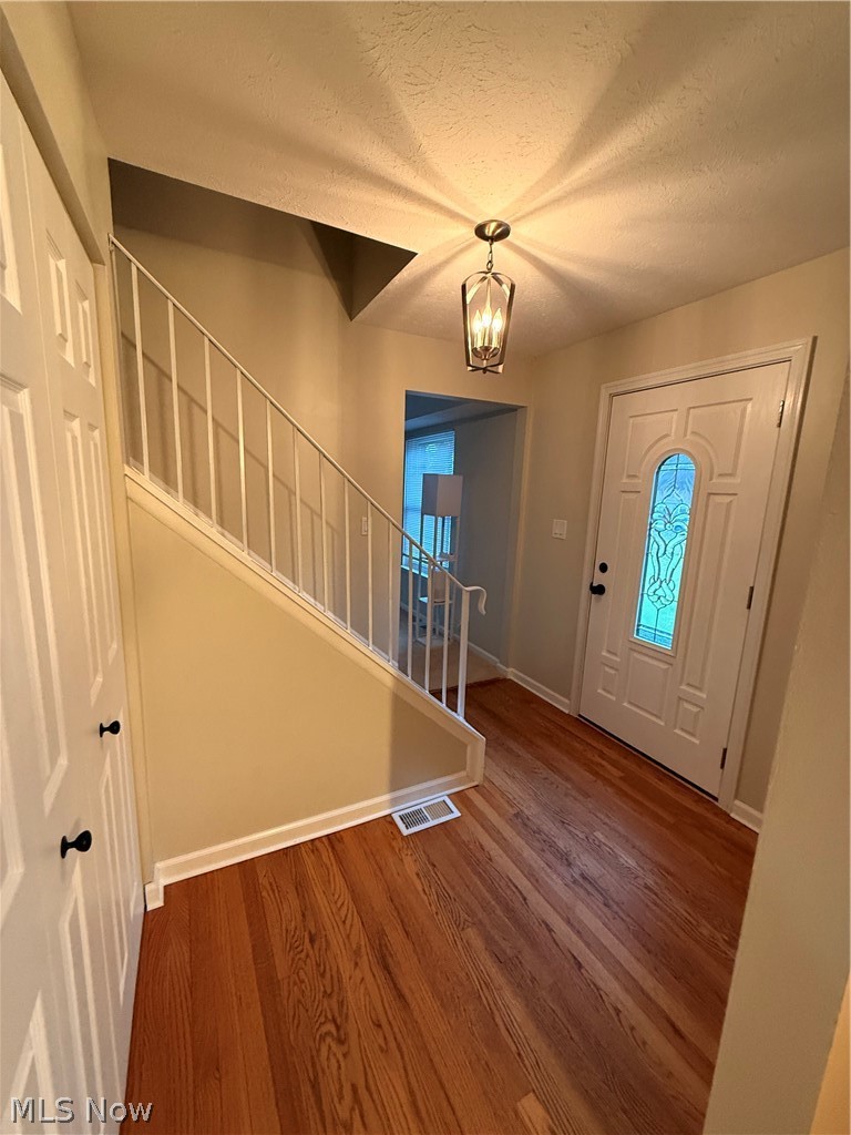 8552 Usher Road Olmsted Falls, OH 44138 - Photo 2 of 27