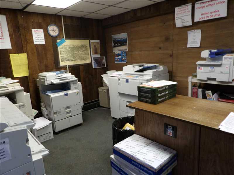 657 Pittsburgh Road Butler, PA 16002 - Photo 7 of 14 Showroom.