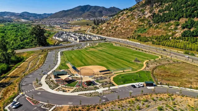 $660,000 | 219 Canopy Trails Place, Fallbrook, CA 92028