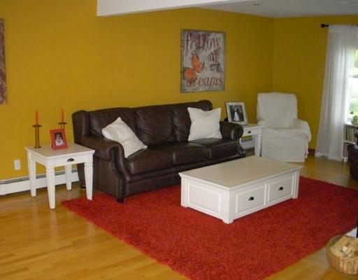 91 Furbush Road Sabattus, ME 04280 - Photo 5 of 25 Living Room.