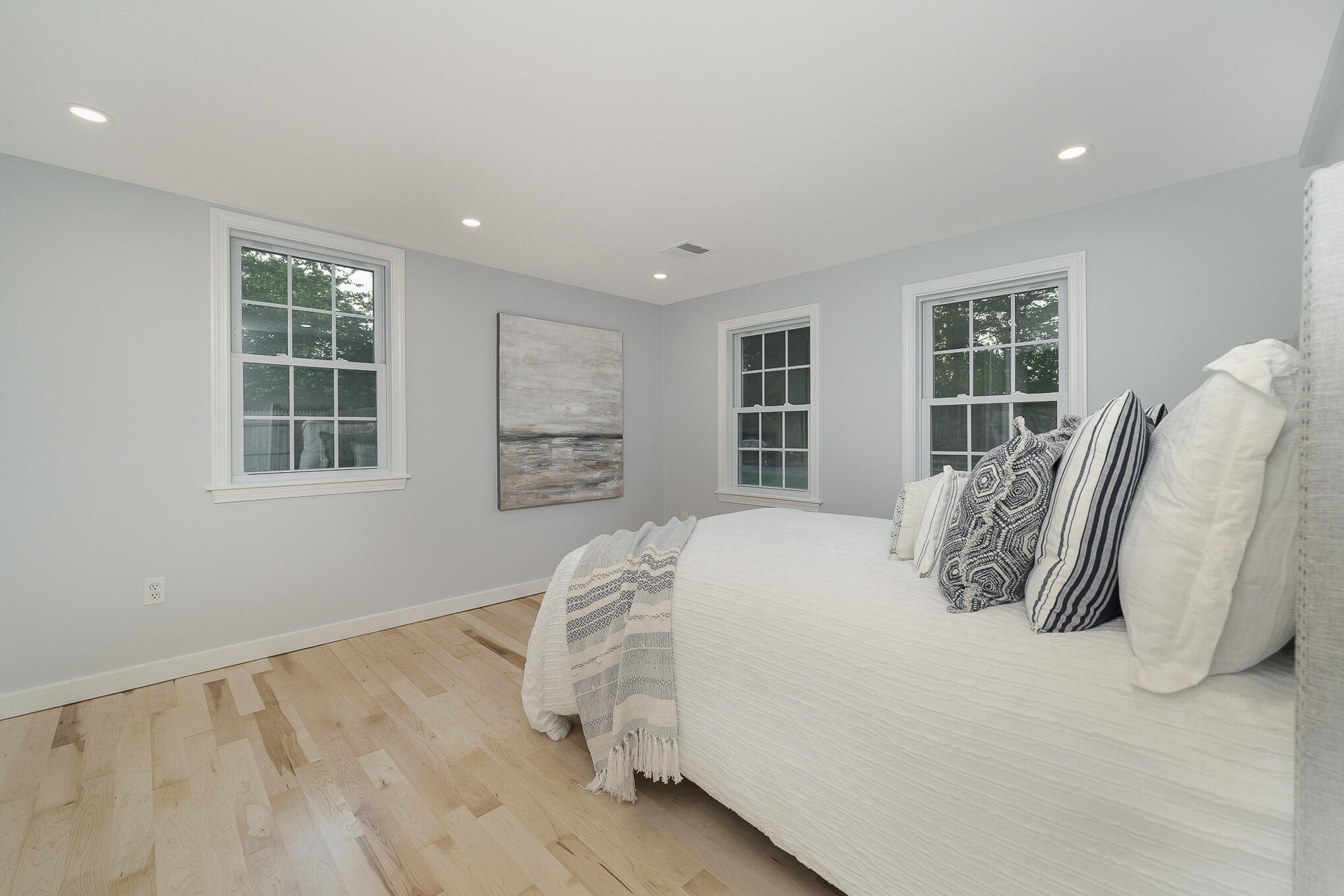 15 Sidney Road Harwich, MA 02645 - Photo 19 of 40 So Bright & Spacious