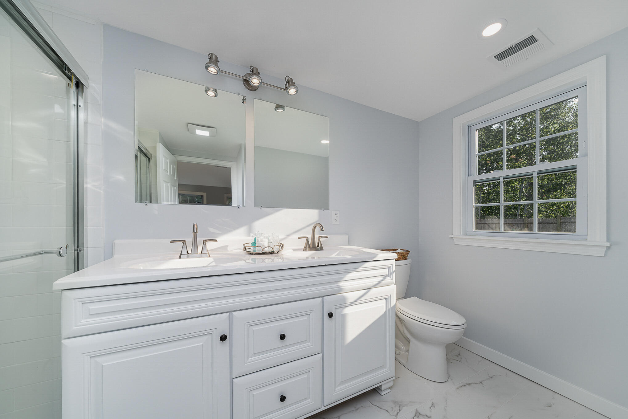 15 Sidney Road Harwich, MA 02645 - Photo 25 of 40 Beautifully Renovated Master Bathroom