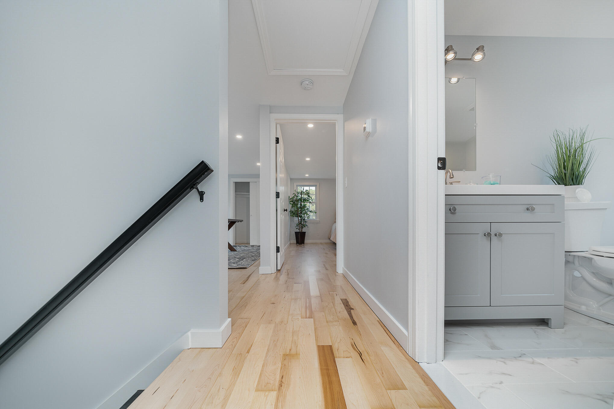 15 Sidney Road Harwich, MA 02645 - Photo 26 of 40 Welcome Upstairs