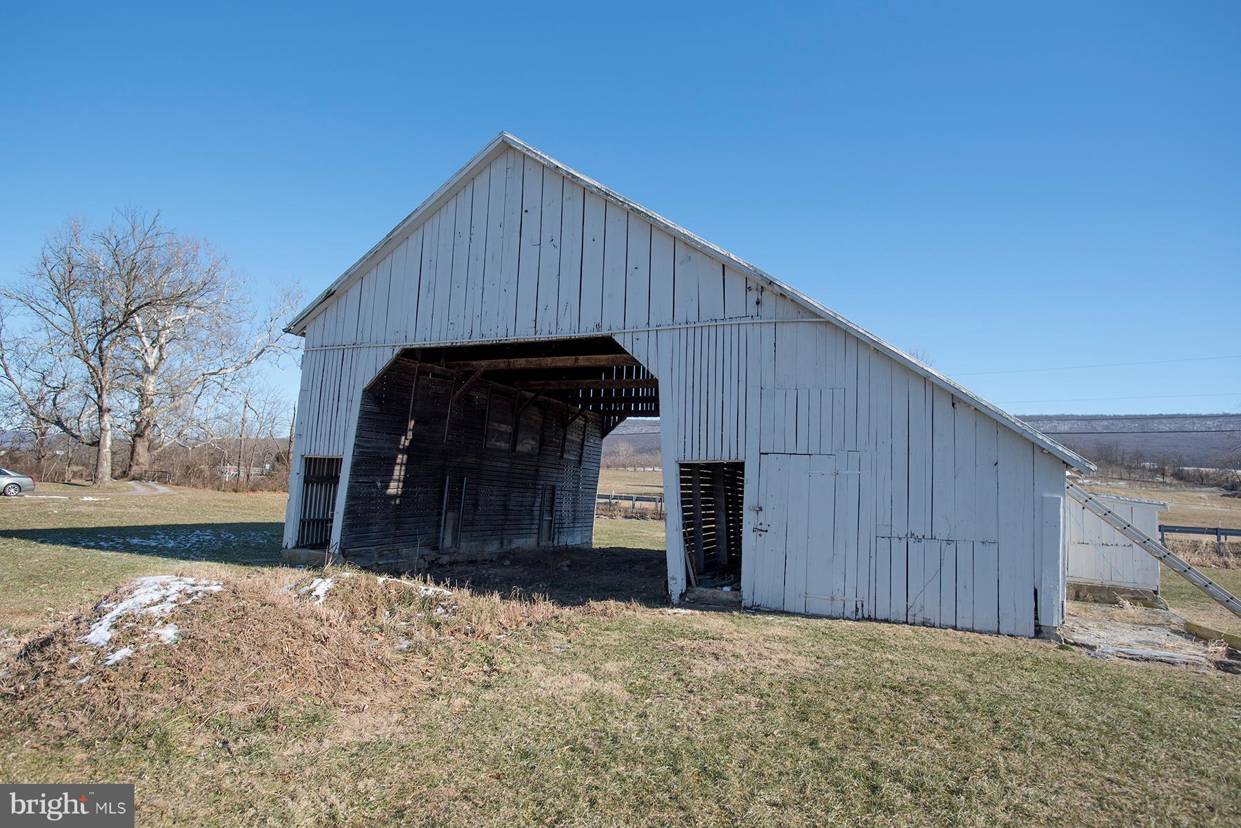 11212 Mapleville Road Smithsburg, MD 21783 - Photo 38 of 44 Gallery Image 38
