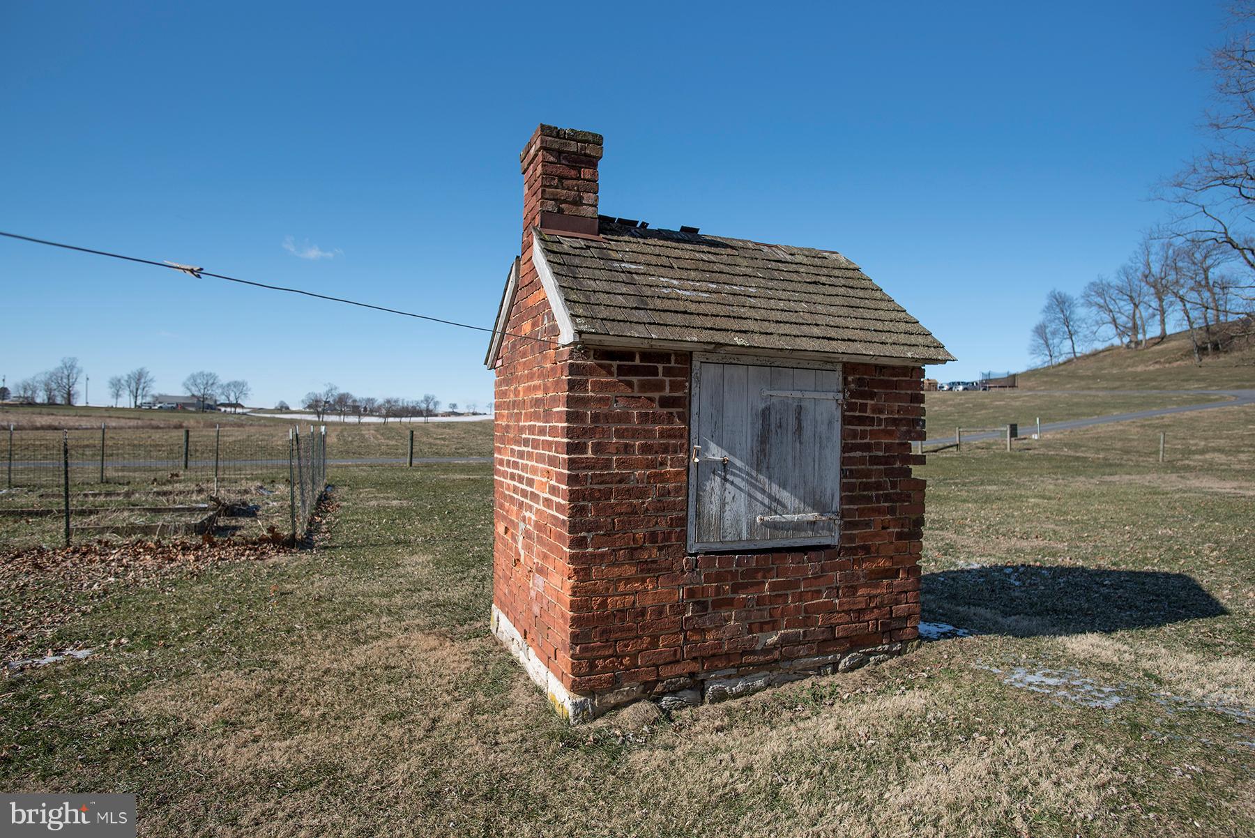 11212 Mapleville Road Smithsburg, MD 21783 - Photo 40 of 44 Bake house