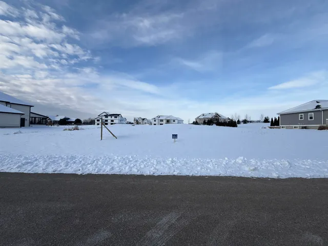 $160,000 | Lot 14 184th Avenue, Bristol, WI 53104