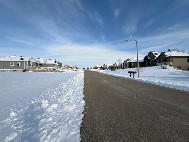 $160,000 | Lot 14 184th Avenue, Bristol, WI 53104