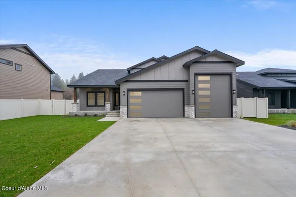 $1,100,000 | 9337 Secretariat Lane, Hayden, ID 83835