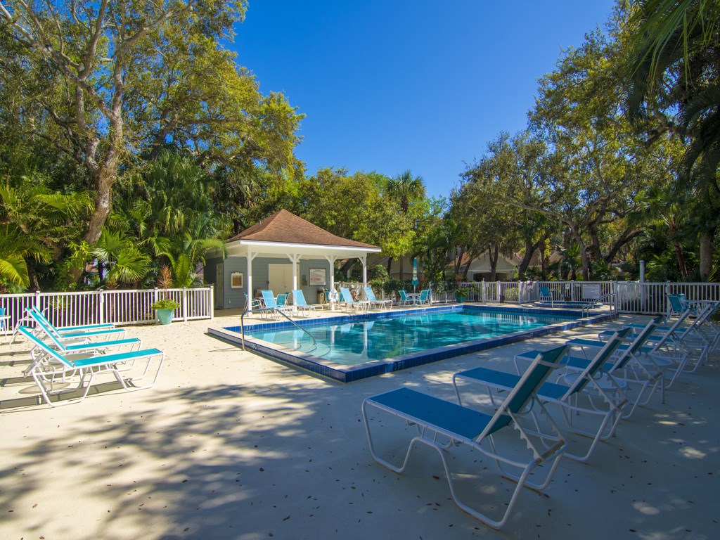 8785 Lakeside Boulevard Vero Beach, FL 32963 - Photo 26 of 36 swimming pool view with a seating space