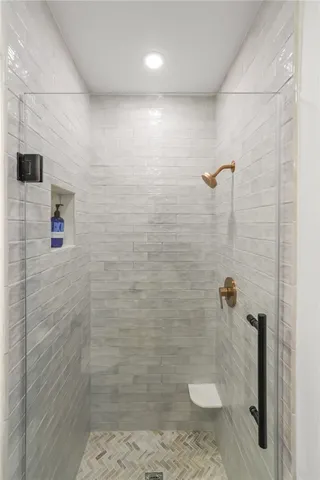 $840,000 | 310 Corey Lane, Middletown, RI 02842