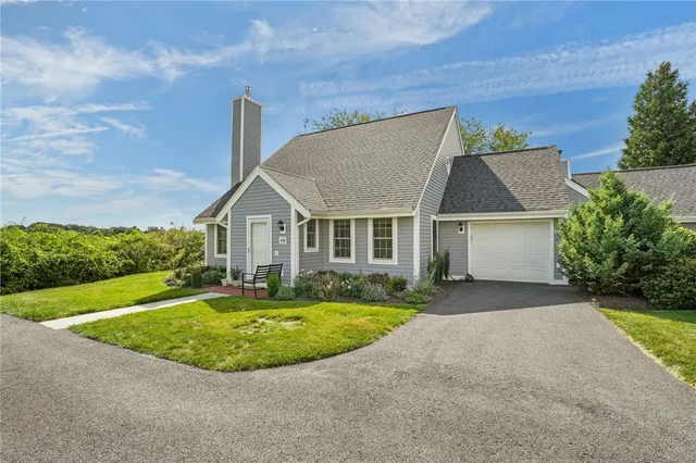$840,000 | 310 Corey Lane, Middletown, RI 02842