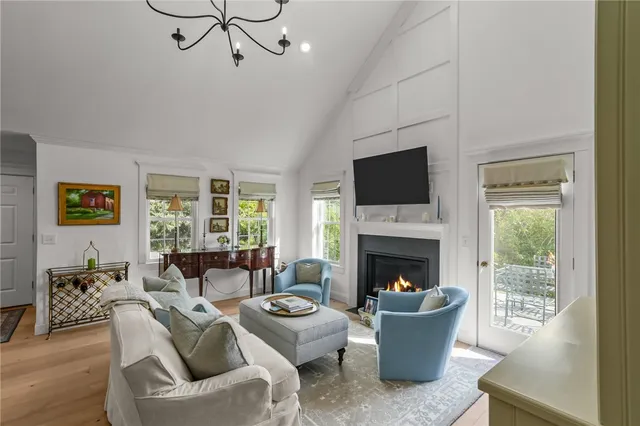 $840,000 | 310 Corey Lane, Middletown, RI 02842