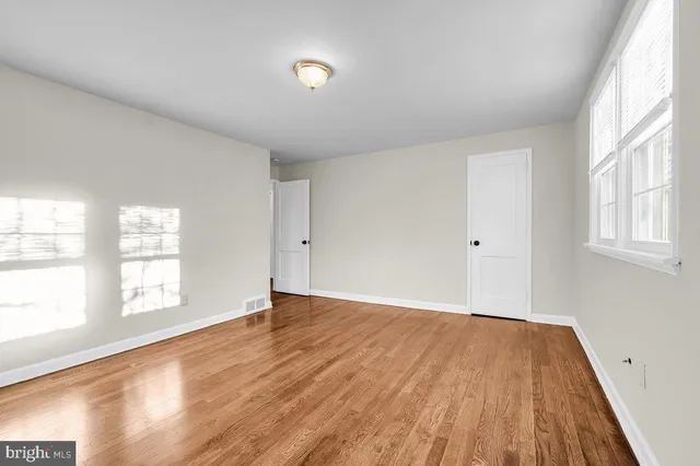 $394,900 | 250 Potomac Road, Wilmington, DE 19803