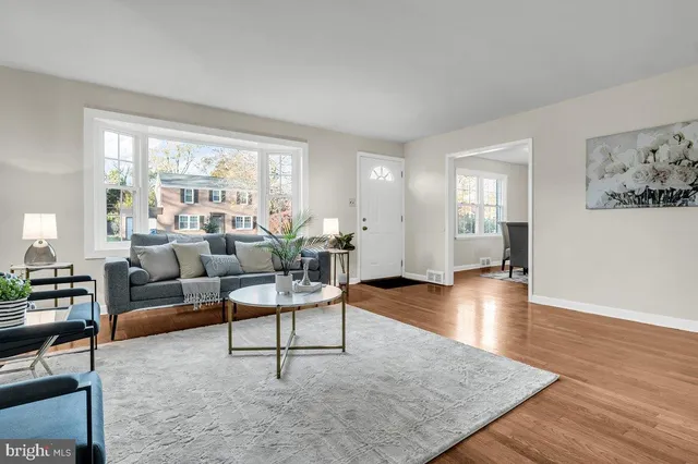 $394,900 | 250 Potomac Road, Wilmington, DE 19803