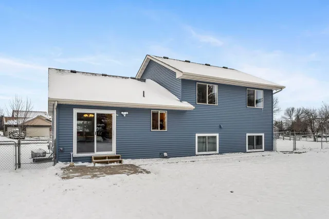 $329,900 | 12970 Martin Drive, Becker, MN 55308