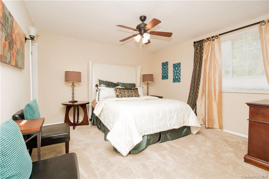 8238 Knights Bridge Road Charlotte, NC 28210 - Photo 10 of 14