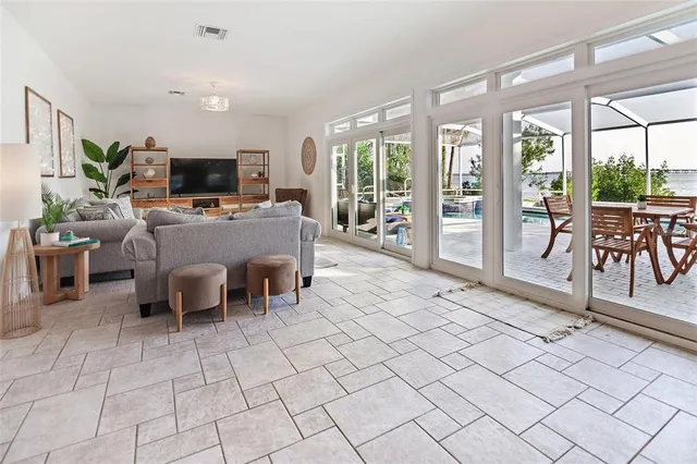 $10,000 | 1828 Sunrise Boulevard, Clearwater, FL 33760