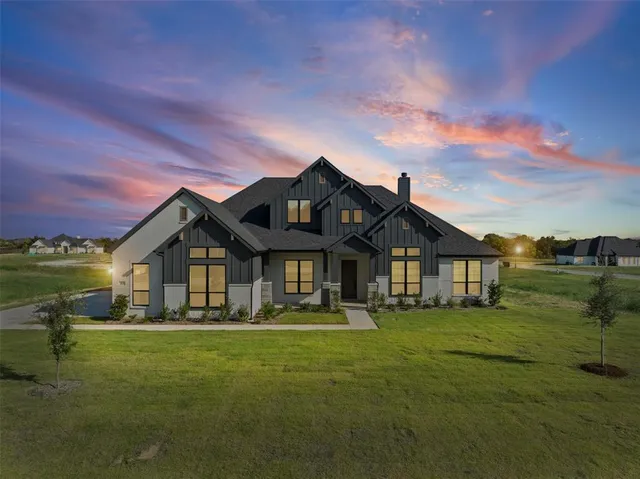 $697,400 | 161 Aria Drive, Waxahachie, TX 75165