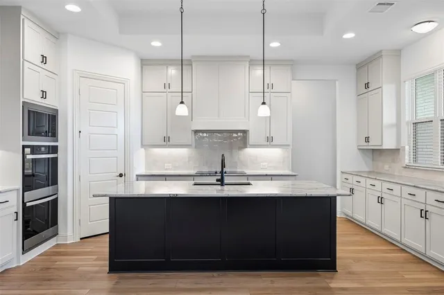 $697,400 | 161 Aria Drive, Waxahachie, TX 75165