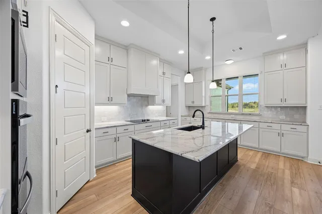 $697,400 | 161 Aria Drive, Waxahachie, TX 75165