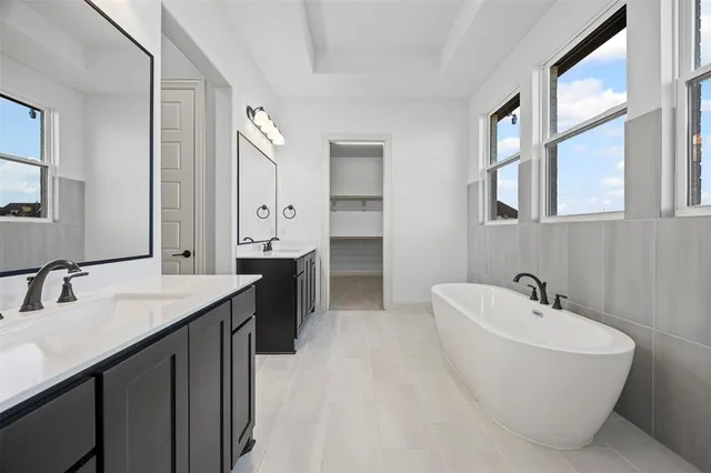 $697,400 | 161 Aria Drive, Waxahachie, TX 75165