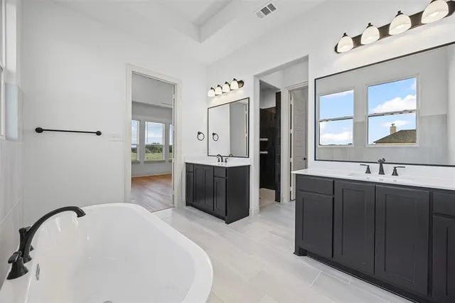 $697,400 | 161 Aria Drive, Waxahachie, TX 75165