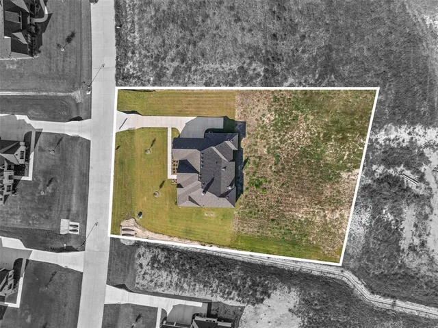 $697,400 | 161 Aria Drive, Waxahachie, TX 75165