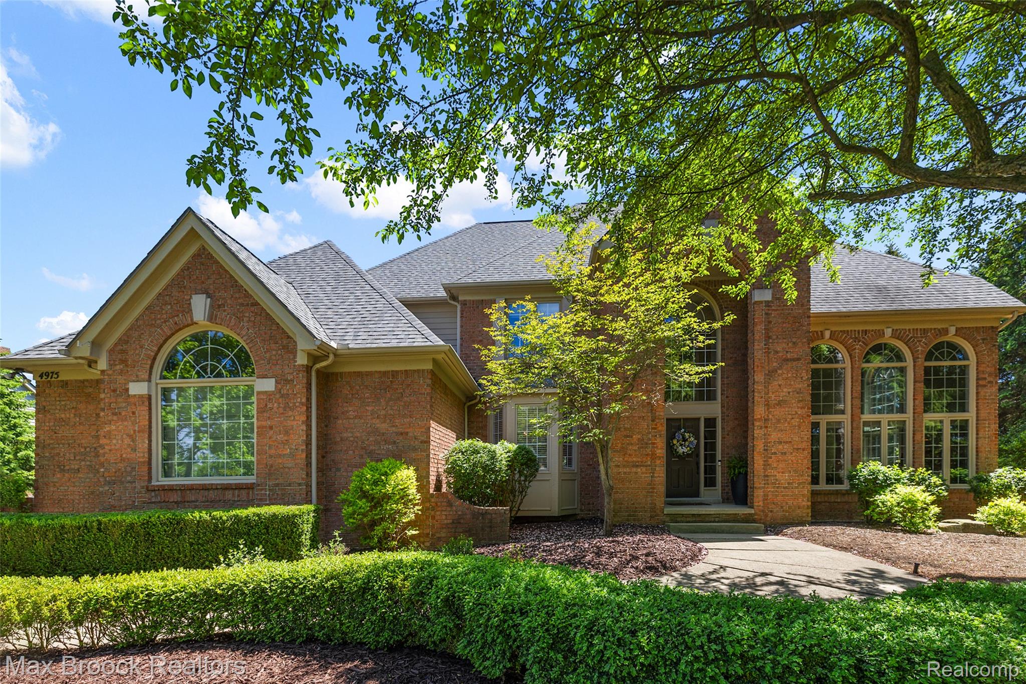4975 Crestone Way Rochester, MI 48306 - Photo 1 of 47 4975 Crestone-2.jpg