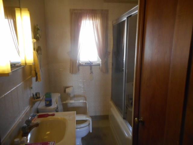 519 Dally Road Long Branch, PA 15423 - Photo 17 of 24 Gallery Image 17