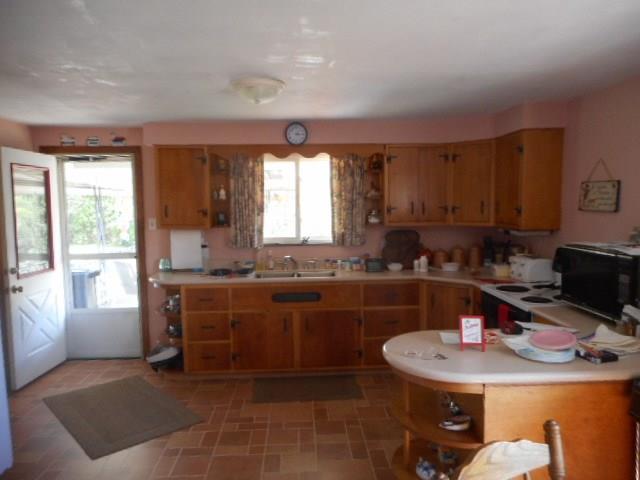 519 Dally Road Long Branch, PA 15423 - Photo 10 of 24 Gallery Image 10