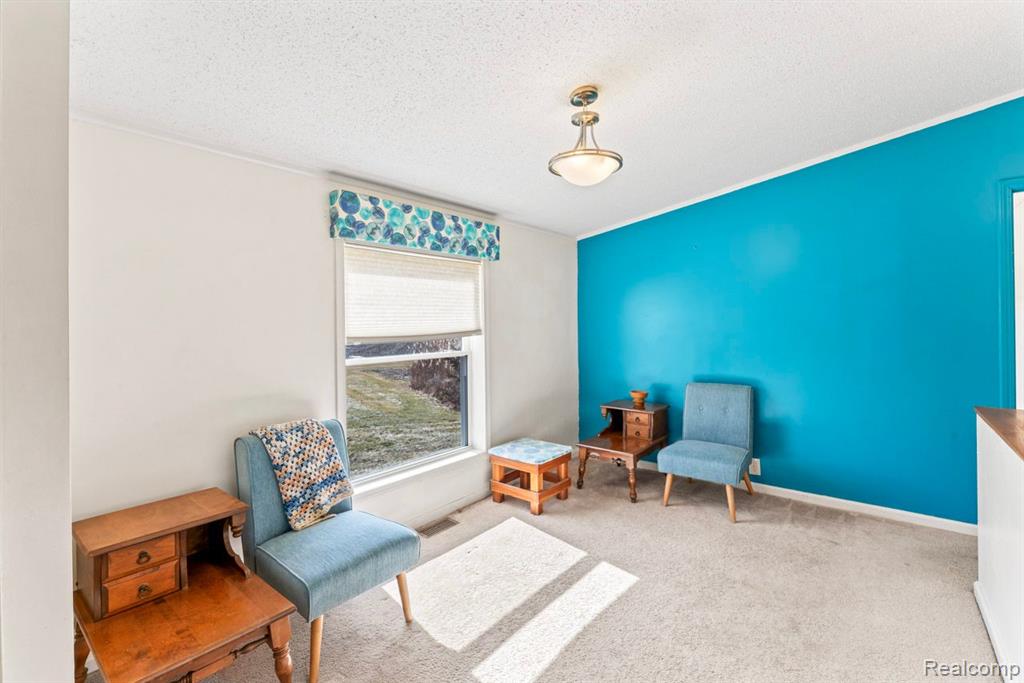8425 North Bray Road Mount Morris, MI 48458 - Photo 13 of 35