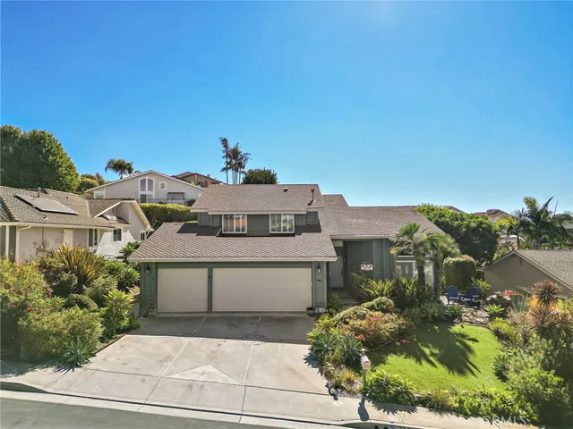 $1,649,000 | 752 Calle Vallarta, San Clemente, CA 92673