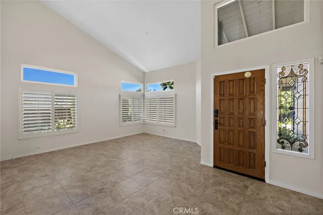$1,649,000 | 752 Calle Vallarta, San Clemente, CA 92673
