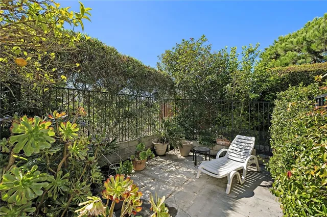 $1,649,000 | 752 Calle Vallarta, San Clemente, CA 92673