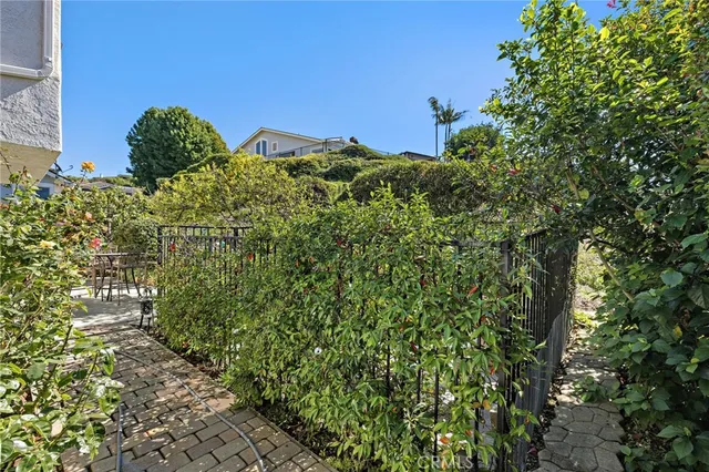$1,649,000 | 752 Calle Vallarta, San Clemente, CA 92673