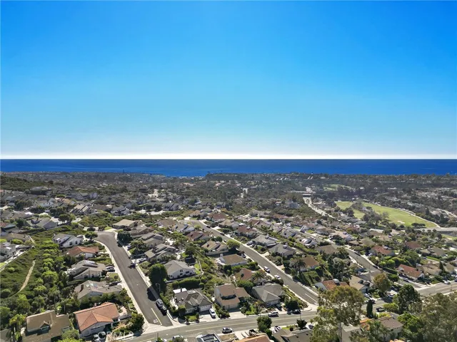 $1,649,000 | 752 Calle Vallarta, San Clemente, CA 92673